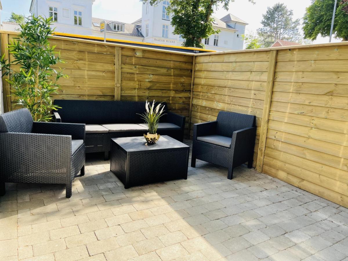 Aday - 2 Bedroom Apartment With Patio Aalborg Exterior foto